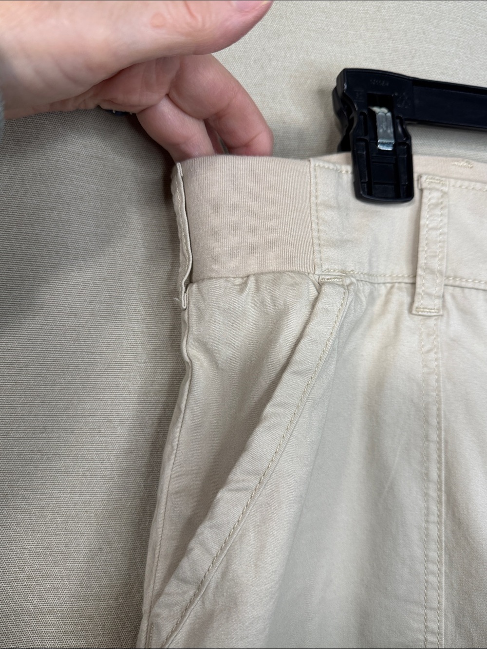 Lee Shorts Tan Cargo Style in Size 24W  NWT - Picture 13 of 15